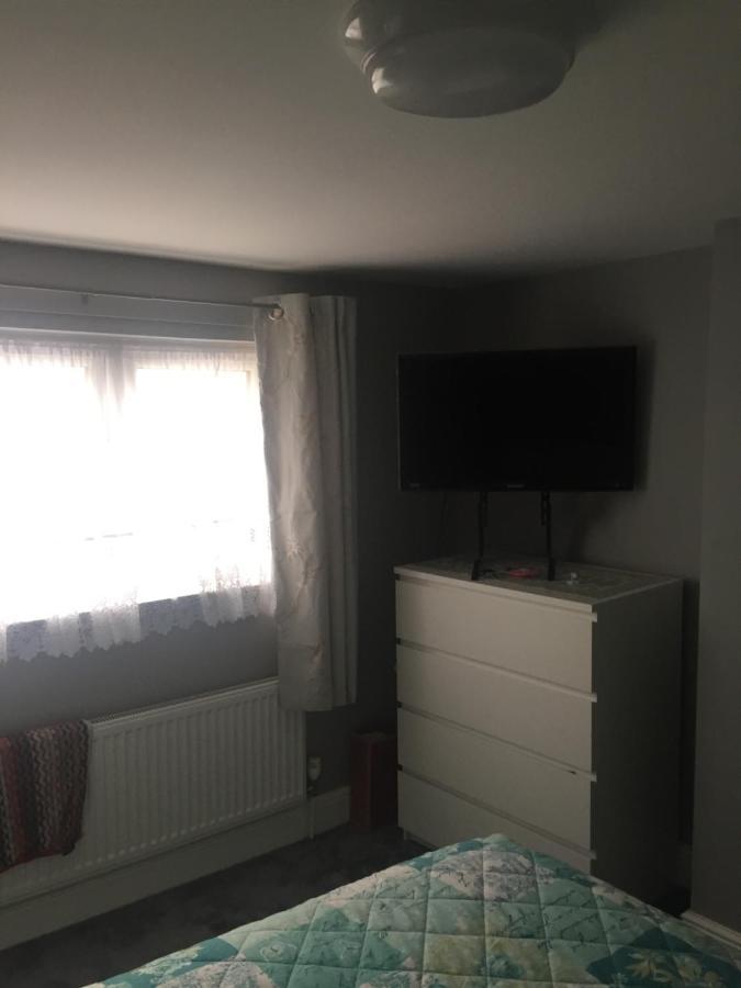Home Away From Home Croydon Luaran gambar